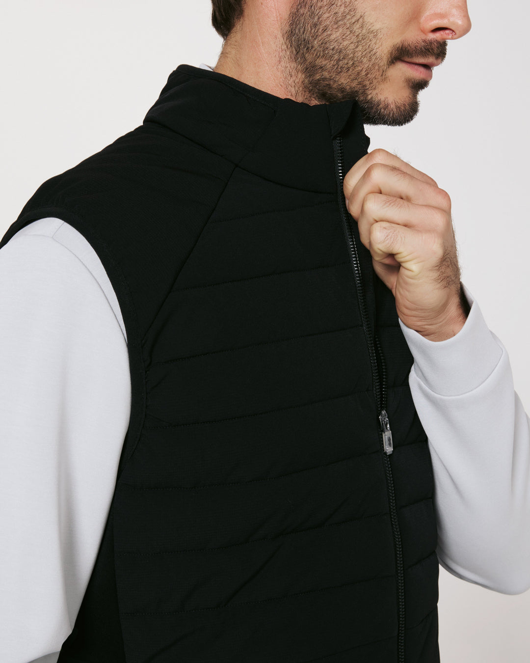 ATLAS VEST - BLACK