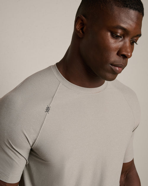 REIGN SHORT SLEEVE TEE - GRIFFIN / WHITE HEATHER
