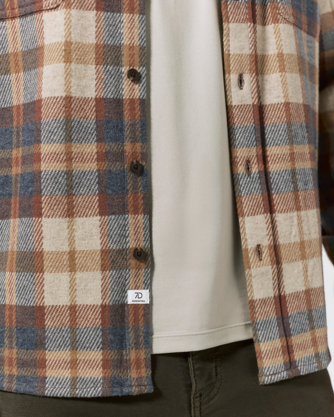 GENERATION LONG SLEEVE SHIRT LONG SLEEVE BUTTON UP - TAN